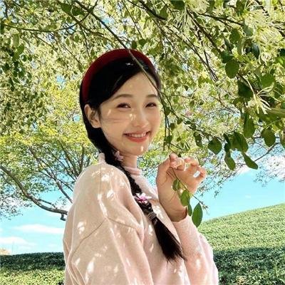 两个独立包装的女人